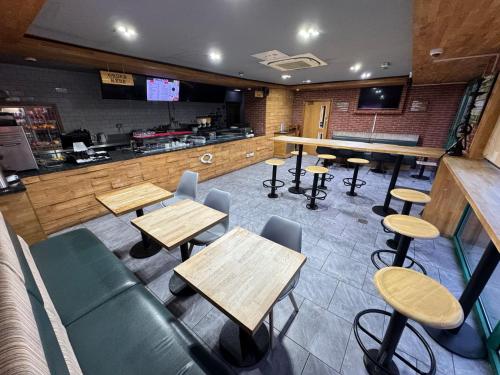 Ristorante, OYO Epsilon Hotel in Stratford