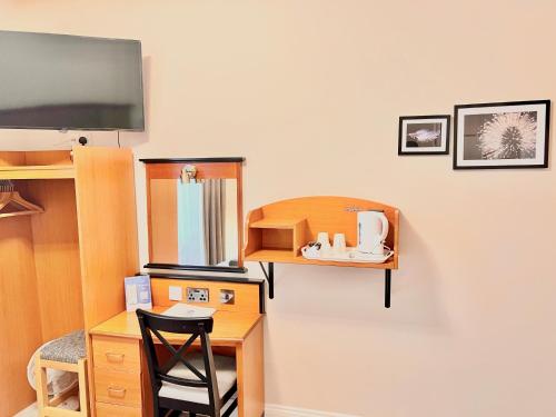 Best Western Corona Hotel - image 8