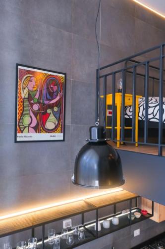 High-End Loft in Gemmayze - image 2