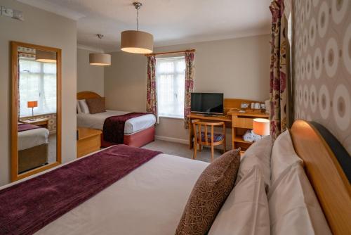 Avon Causeway Hotel