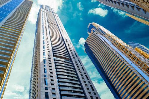 1BR Cool Vibes Pool Views Dubai Marina, Dubai (photo 8)