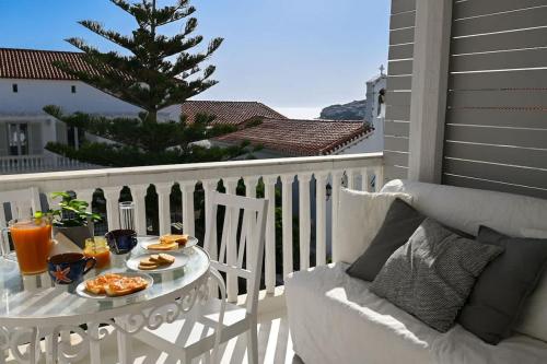 Sunrise Getaway w Sea Views, Andros (foto 2)