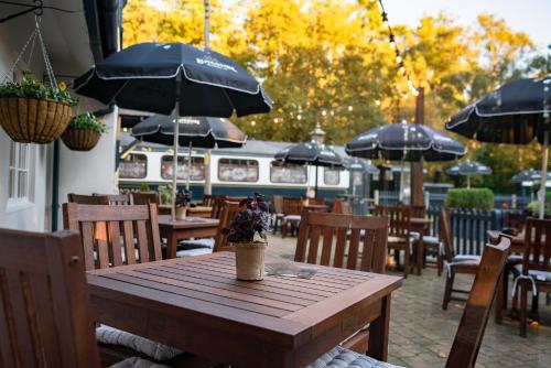 Avon Causeway Hotel - image 9