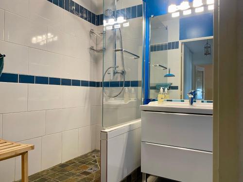 Spacieux T2 au Rives du Lez, Parking, proche Gares et Centre ville near Ronde des Pains