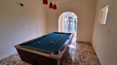 Instalaciones recreativas, Gutenberg Villa in Balatonalmadi