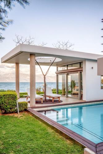 Lefkon Villa with pool by the Sea - NPeloponnese in Kato Rodini (Akhaia)