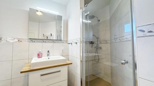 Apartment with Sauna image 5
