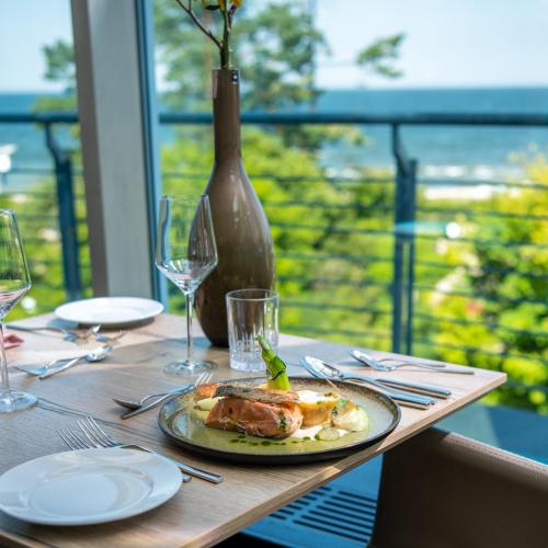 Strandhotel Ostseeblick - image 11