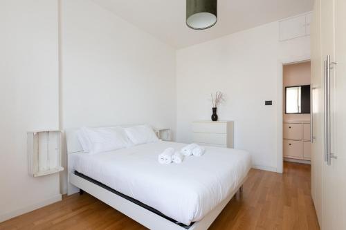 Agostini 9- Bright Flat, Рим