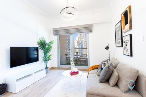 1BR Marina View Rooftop Pool Dubai Marina, Dubai