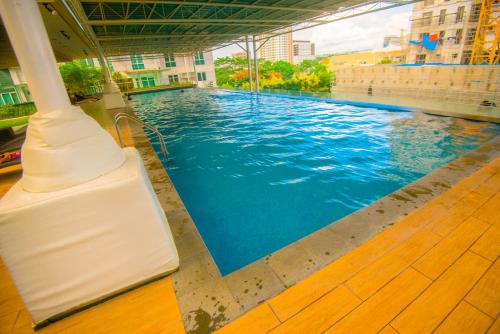 Davao Stay Suites Studio with Samal View APT2-1509, AC, WiFi, Queen, Kitchen Davao Stay Suites Studio with Samal View APT2-1509, AC, WiFi, Queen, Kitchen