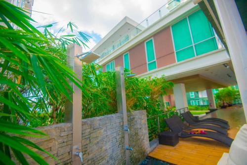 Davao Stay Suites Studio with Samal View APT2-1509, AC, WiFi, Queen, Kitchen Davao Stay Suites Studio with Samal View APT2-1509, AC, WiFi, Queen, Kitchen