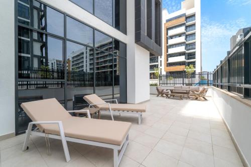 VayK - Modern 3BR with a Spacious Terrace - image 8
