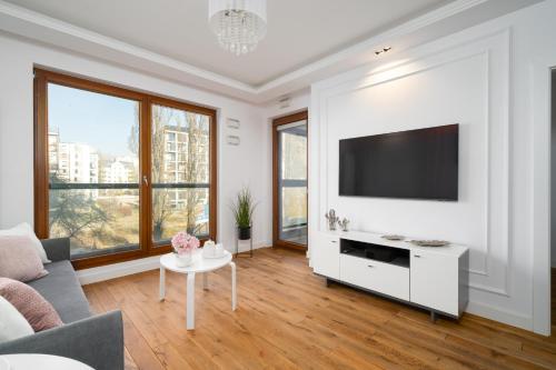 Urban Chic - Large & Stylish, Metro Nearby Grzybowska 85-220, Varsavia