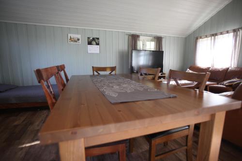 Arctic Motell in คอโตเคโน