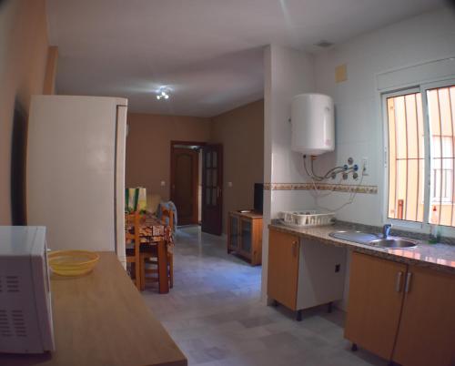 Hostal Alamare - image 8