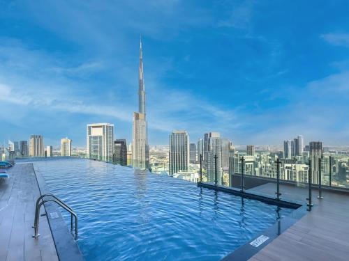 Stunning 62nd Floor Home with Burj View, Dubaï (photo 2)