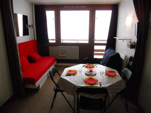 Studio 4 pers, pied des pistes, cuisine équipée, balcon sud - FR-1-404-92, La Mongie (foto 2)
