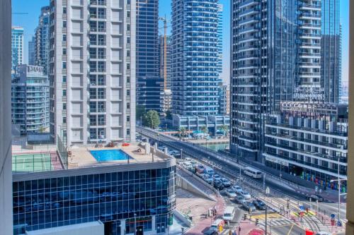 Enchanting Stay in JBR Near The Beach, Dubaï (photo 2)
