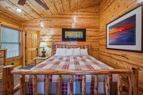 Great Getaway - Any Time Of Year! in Gatlinburg, USA