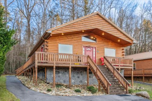 Great Getaway - Any Time Of Year! in Gatlinburg, USA