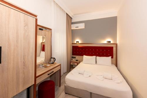 Standard Single Room image 5