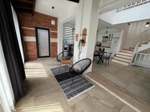 Derya Beach Agullu Villa - image 10