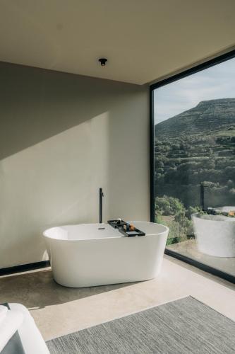 Létesítmények, MUUN Landscape Hotel in Mirambel