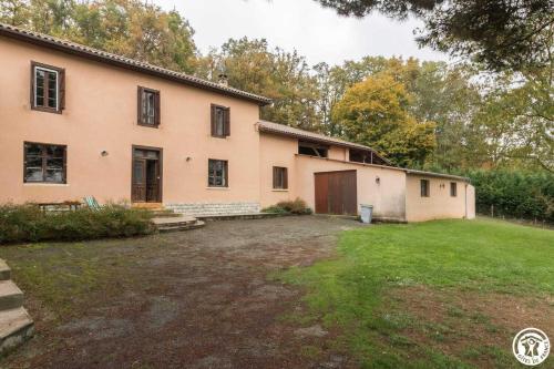 Maison jéricho (Maison jericho) in Villeneuve De Riviere