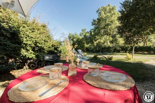 Domaine de la fee de l'eau - les fees de l'o in 聖費利克斯洛拉蓋