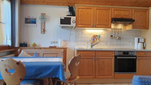 virtuve, Haus am Kreuzbuhl in Dachsberg (Sudschwarzwald)