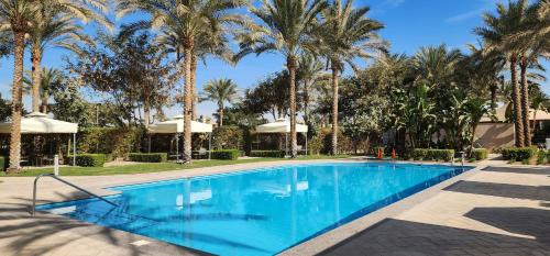Sunny Cairo City Center l Serviced l Golf l Pool l Gym l 1