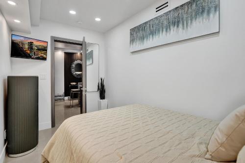 Two-Bedroom Apartment with Ocean View image 10
