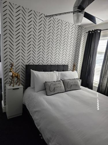Triple Room image 2