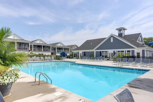 Furnished Screened Porch: Baypoint Resort Home! in Marblehead (OH)