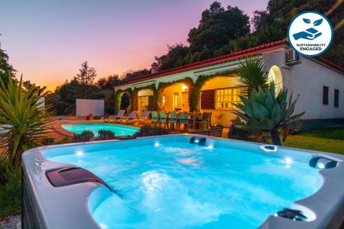 . Villa Monchique Royal - Piscina aquecível e jacuzzi