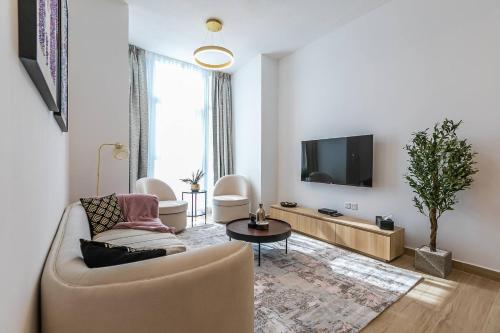 Stunning 1 Bedroom Apartment - Regina Tower - JVC, Dubai (Foto 2)