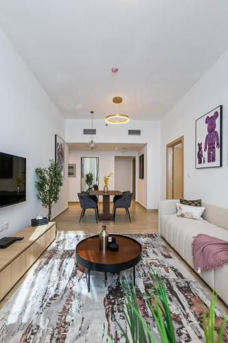 Stunning 1 Bedroom Apartment - Regina Tower - JVC, Dubai (Foto 6)