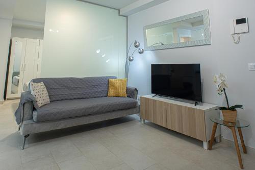 Modern & Quiet Apt near Las Canteras - WiFi 300MB