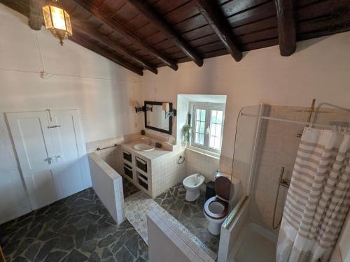 Vannas istaba, Casa da Ponte Quiet Bed and Breakfast in Alentejo Wine Region in Vidigueira