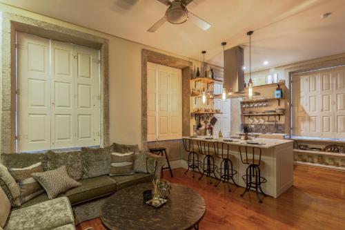 Stylish Downtown Porto Duplex 2BR Walk everywhere!, Porto (foto 9)