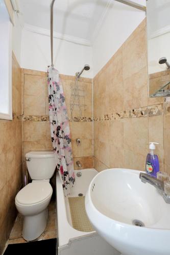 Comoditats, Charming 2BR Apartment Near Times Square in Nova York (NY)