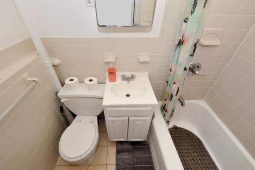 Spacious Upper East Side Studio, New York (Foto 10)