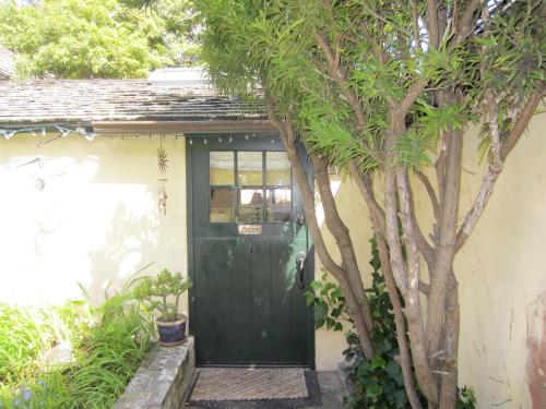 Edgemere Cottages In Ca