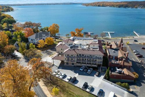 Bella Vista Suites Lake Geneva in Lake Geneva, USA