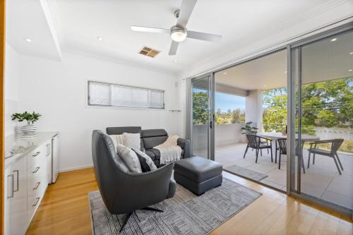 Modern Luxury Riverfront Sanctuary