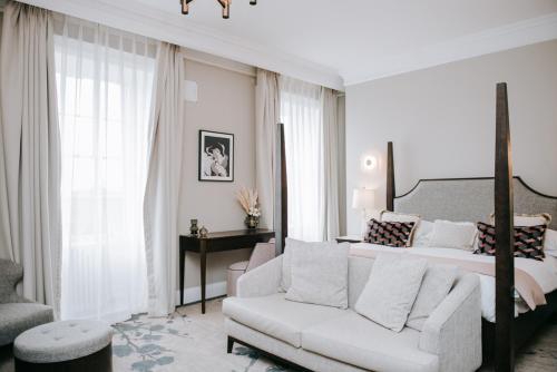 Mottram Hall                                                                     in Mottram St. Andrew