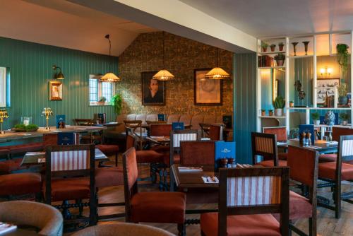 The Rising Sun - image 13