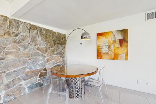 Mod Reflections at Tamarisk in Rancho Mirage, USA