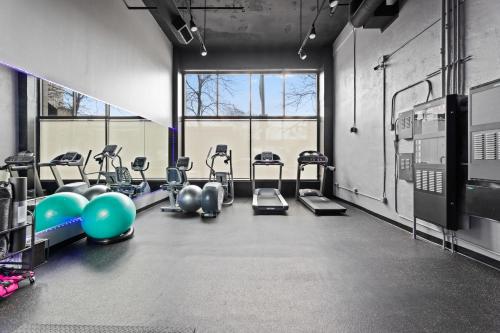 603- Luxury Loft & Cozy Room Parking Wi-Fi, Cleveland (Foto 3)